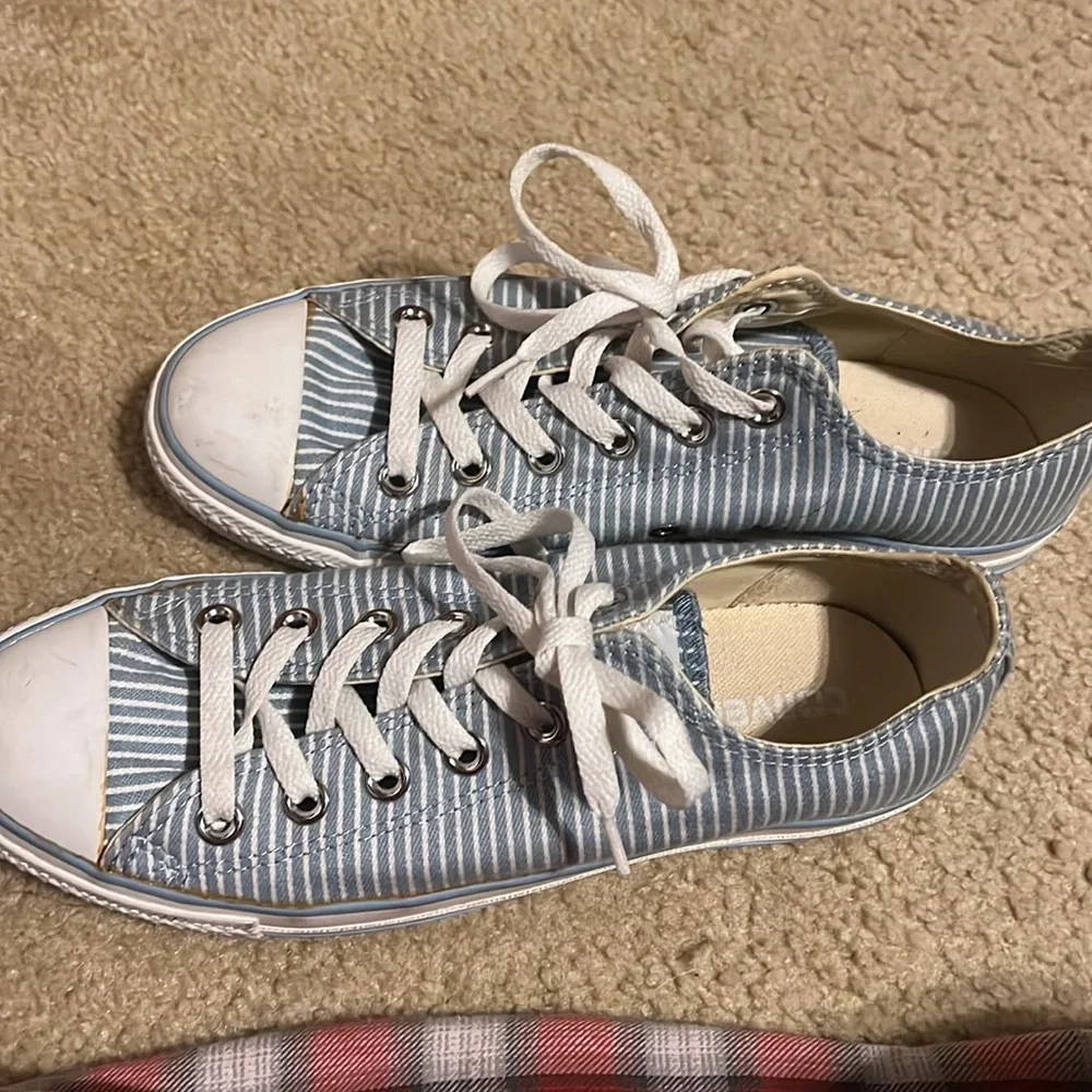 Converse sneakers - Picture 3 of 5